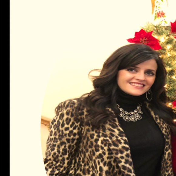 Meet your Posher, Molly - Picture 1 of 1